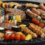 Barbecues in Charcoal Grill